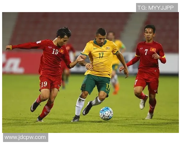 泰国与越南世预赛激战正酣双方互交白卷0比0直播精彩瞬间回顾 泰国与越南世预赛激战正酣双方互交白卷0比0直播精彩瞬间回顾