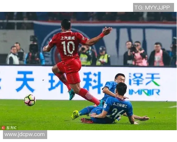 足协杯激战在即武汉卓尔迎战上海上港期待精彩对决与进球盛宴